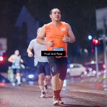 Runner Photo 7827041