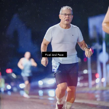 Runner Photo 7827069
