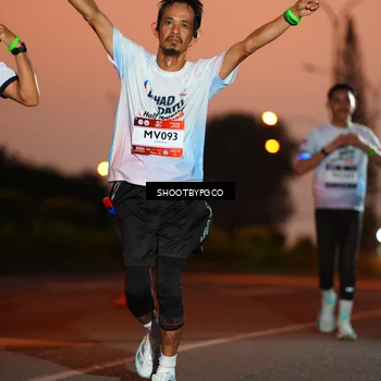 Runner Photo 7827070