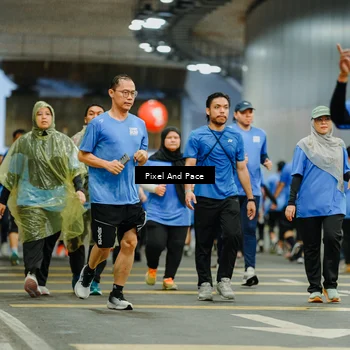 Runner Photo 7827084