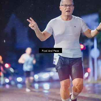 Runner Photo 7827099