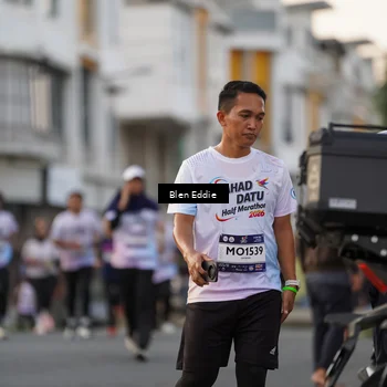 Runner Photo 7827112
