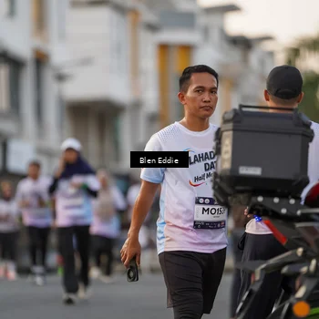 Runner Photo 7827114