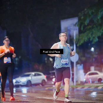 Runner Photo 7827123