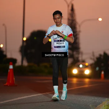 Runner Photo 7827177