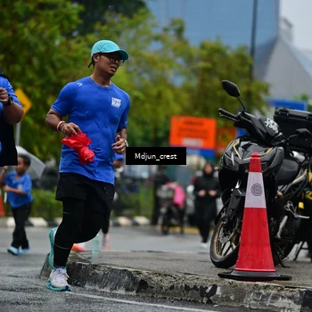 Runner Photo 7827187