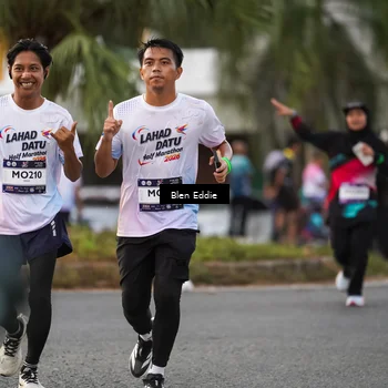 Runner Photo 7827198