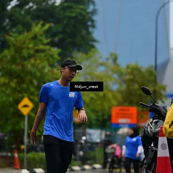Runner Photo 7827271
