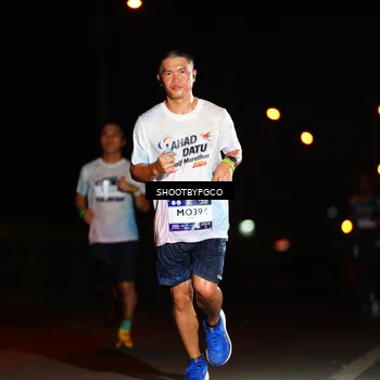 Runner Photo 7827278
