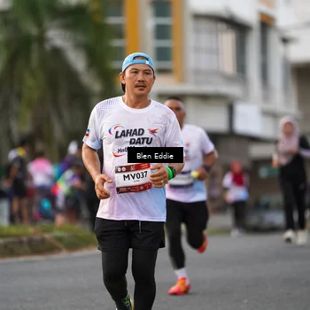 Runner Photo 7827281
