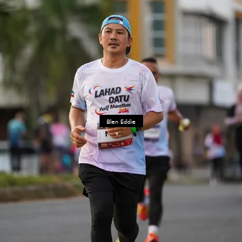 Runner Photo 7827295