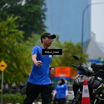 Runner Photo 7827308