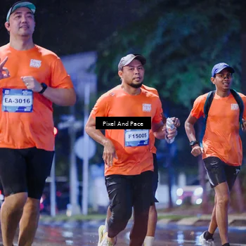Runner Photo 7827344
