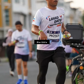 Runner Photo 7827352
