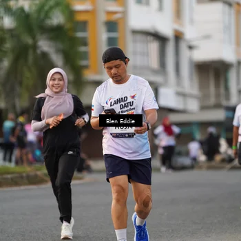 Runner Photo 7827364