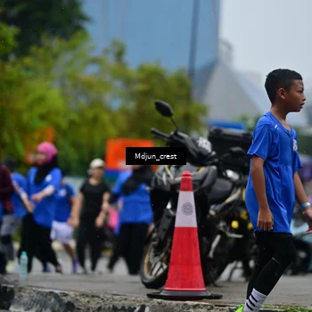 Runner Photo 7827376