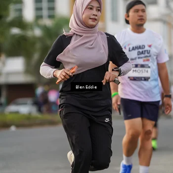 Runner Photo 7827380