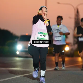 Runner Photo 7827411