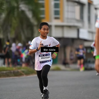 Runner Photo 7827421