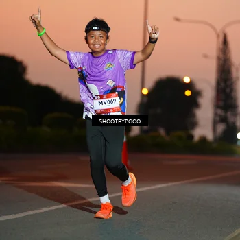 Runner Photo 7827440