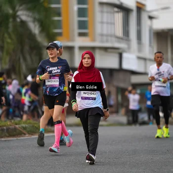 Runner Photo 7827473