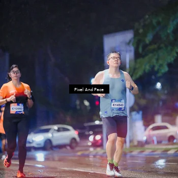 Runner Photo 7827570