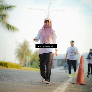 Runner Photo 7827571