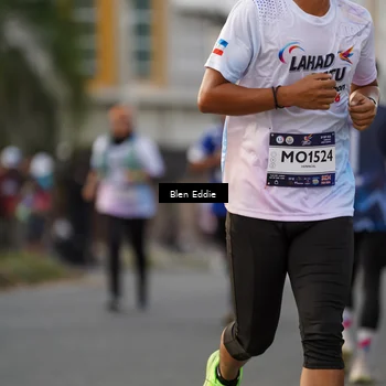 Runner Photo 7827574
