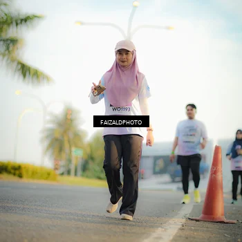 Runner Photo 7827583