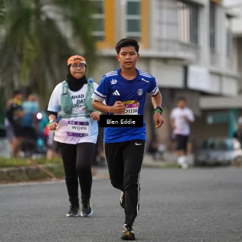 Runner Photo 7827584