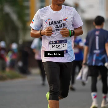 Runner Photo 7827588