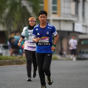 Runner Photo 7827606