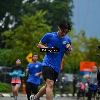 Runner Photo 7827623