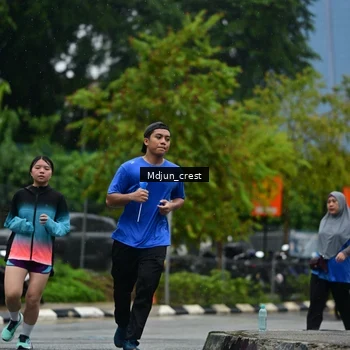 Runner Photo 7827628