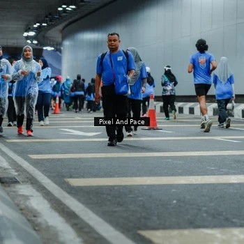Runner Photo 7827633