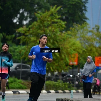 Runner Photo 7827646
