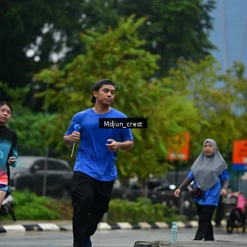 Runner Photo 7827648