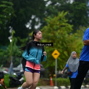 Runner Photo 7827652