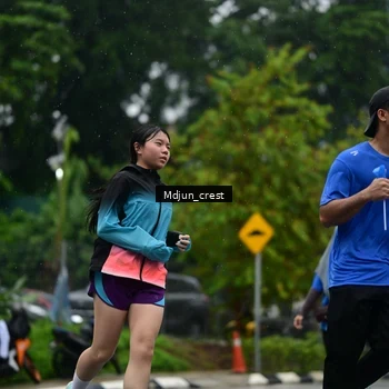 Runner Photo 7827653