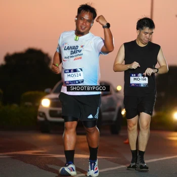 Runner Photo 7827659