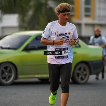 Runner Photo 7827695