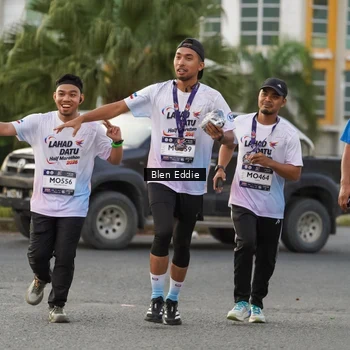Runner Photo 7827696