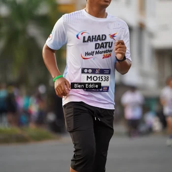 Runner Photo 7827743