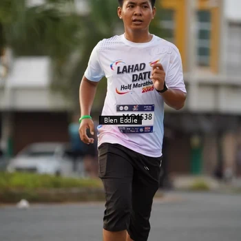 Runner Photo 7827744