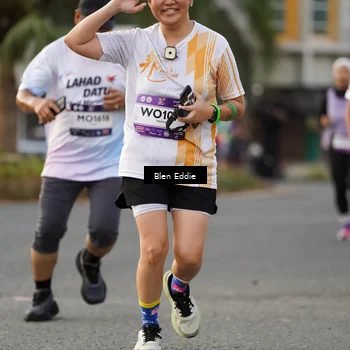 Runner Photo 7827789
