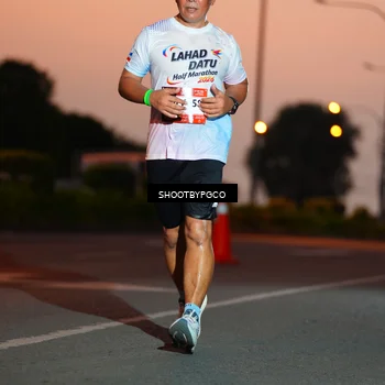 Runner Photo 7827820