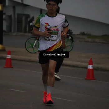 Runner Photo 7827839