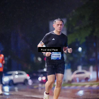 Runner Photo 7827858