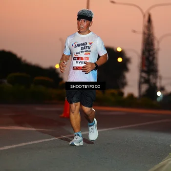 Runner Photo 7827871