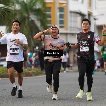 Runner Photo 7827877